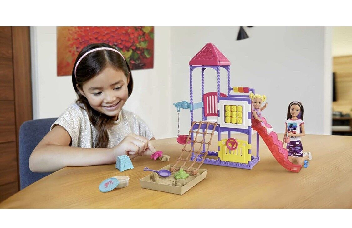 Barbie Skipper Babysitters Inc. Climb 'n Explore Playground Dolls